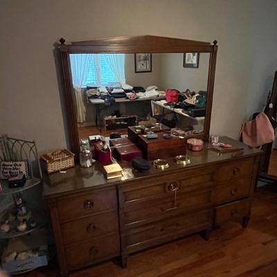 Sale Photo Thumbnail #51