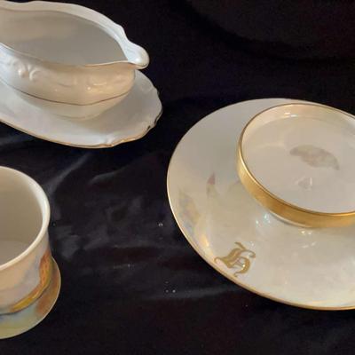 Vintage Nippon, Chodziež and Dunoon Scottish Mugs