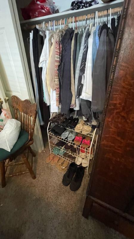 Sale Photo Thumbnail #50