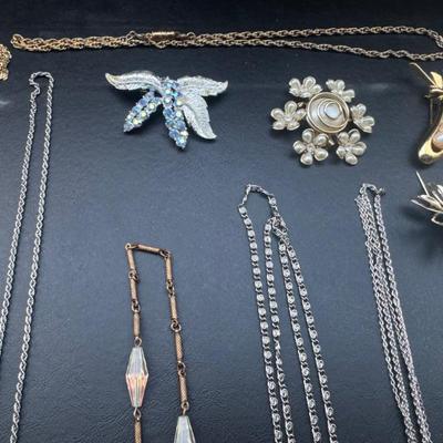 Sale Photo Thumbnail #253