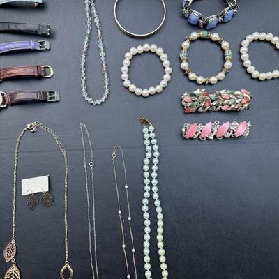 Sale Photo Thumbnail #255