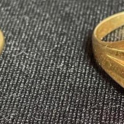10k Rings W/ Diamonds 