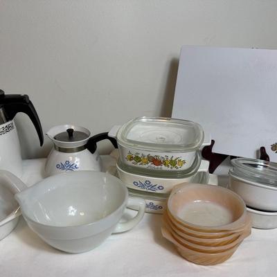 Vintage Corningware & Fire King Oven