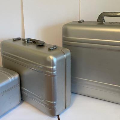 Vintage Halliburton Elite Series Set Of 3 Aluminum Cases