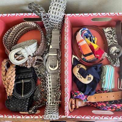 Women’s Belts M/L
