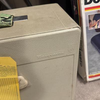 Sale Photo Thumbnail #172
