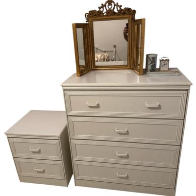 Sale Photo Thumbnail #546