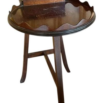 Vintage Mahogany Side Table 