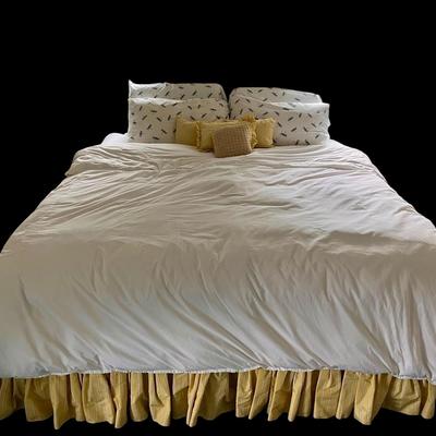 King Size Bed With Mattress 