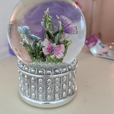 Sale Photo Thumbnail #47