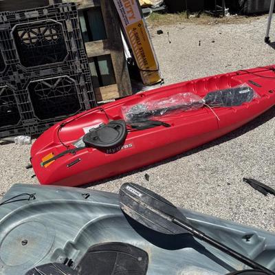 Sale Photo Thumbnail #1: Kayak