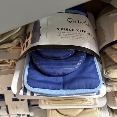 Sale Photo Thumbnail #33