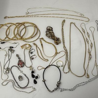 Sale Photo Thumbnail #165