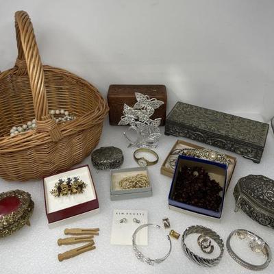 Sale Photo Thumbnail #53