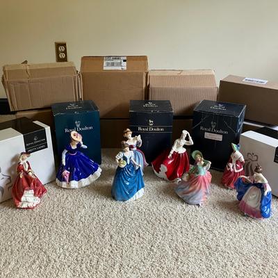 13 Royal Doulton Figurines