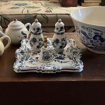 Colonial Williamsburg Teapots and Delft Bowl and Vienna Woods Fine China