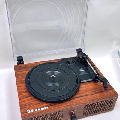 “Udreamer” Bluetooth Record Player