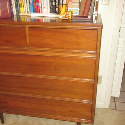 Sale Photo Thumbnail #272