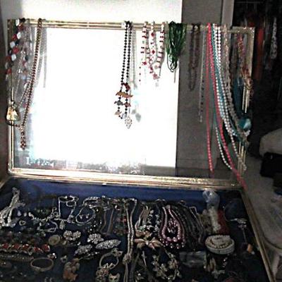 Sale Photo Thumbnail #154
