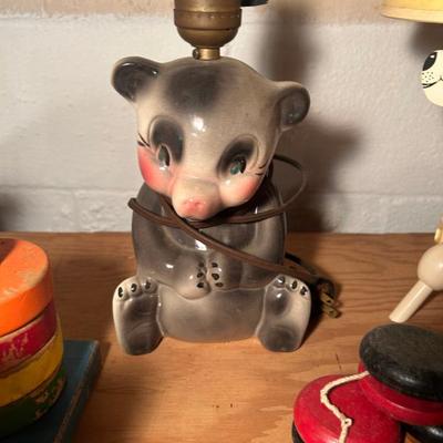 Vintage Tot-line USA Bear Lamp 