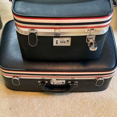 Vintage Ventura Luggage Set 