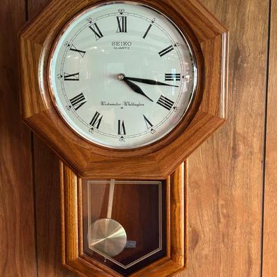 Seiko Quartz Wall Clock 