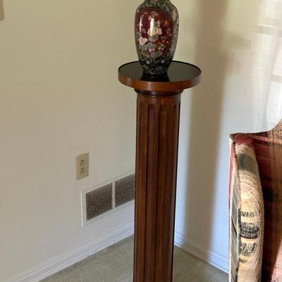 Wooden Vase Stand w/ Decorative Vintage Vase 
