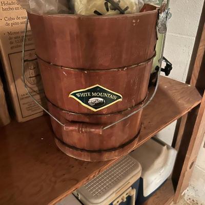 White Mountain Electric Ice Cream Maker 
