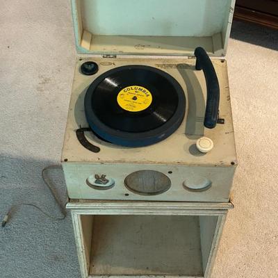 Vintage Child's Size Record Player Phonograph Cabinet 