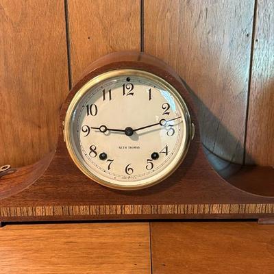 Vintage Seth Thomas Mantle Clock 