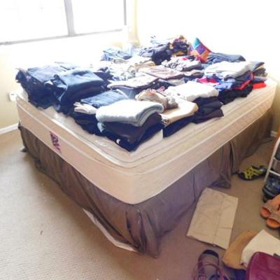 Sale Photo Thumbnail #119