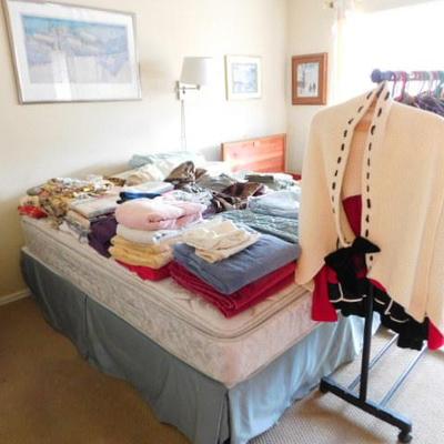 Sale Photo Thumbnail #110