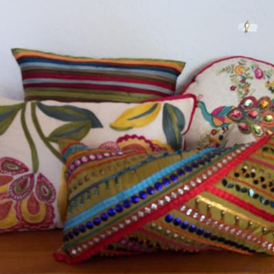 Festive Decorater Throw Pillows 