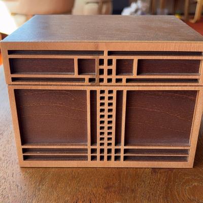 Frank Lloyd wright Boynton House Photo Box