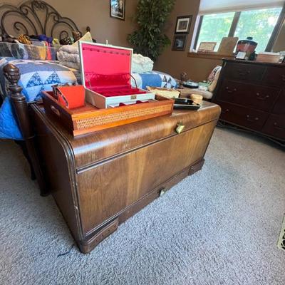 Sale Photo Thumbnail #64