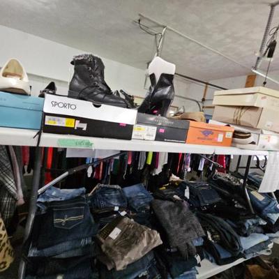 Sale Photo Thumbnail #156