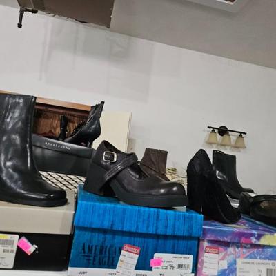 Sale Photo Thumbnail #152