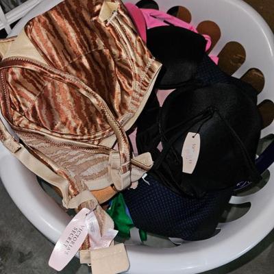 Sale Photo Thumbnail #181
