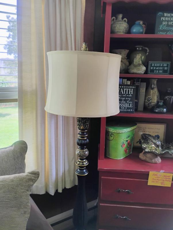 Sale Photo Thumbnail #13