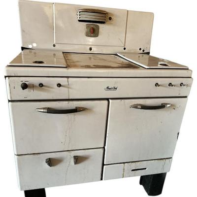 1930's Magic Chef Gas Stove