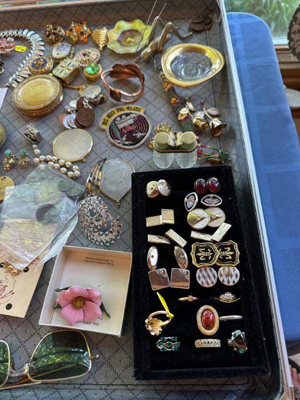 Sale Photo Thumbnail #416