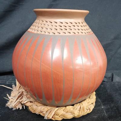 Mata Ortiz Olla Vase By Veronica Silveira