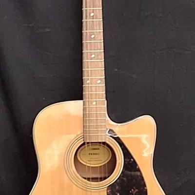 Yamaha fx370c Cutaway Body Acoustic Electric Guitar 