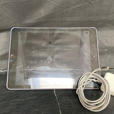 Unlocked Apple iPad With Case And Charger