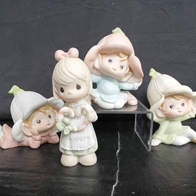 Homco #5615 Figure Trio W/ Precious Moments Candy Cane Heart Figure