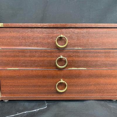 Flatware w/Storage Box