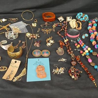 High End Vintage Costume Jewelry