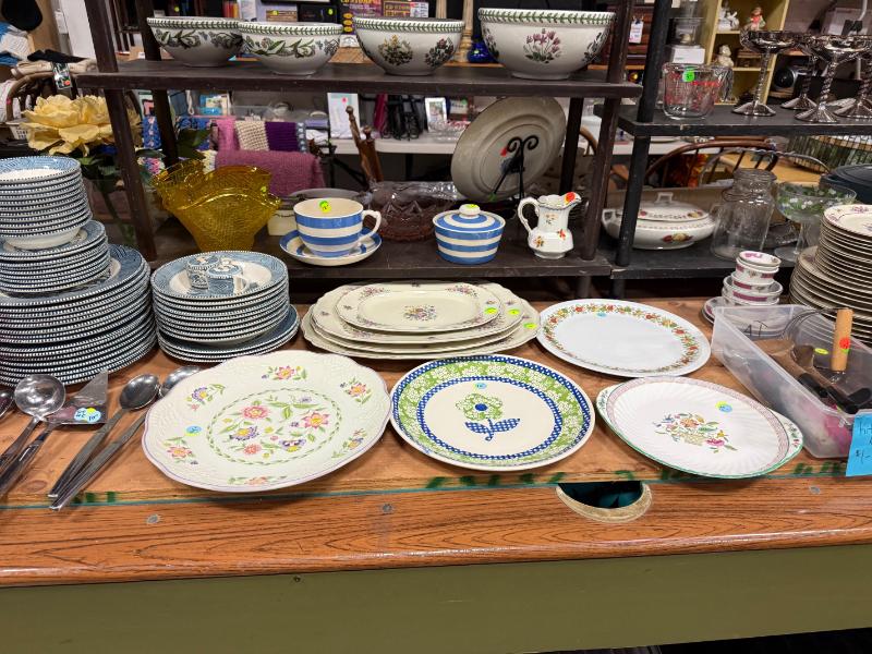 Sale Photo Thumbnail #129