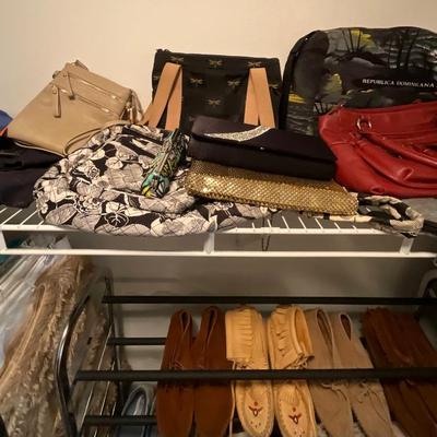 Sale Photo Thumbnail #105