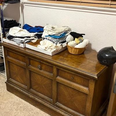 Sale Photo Thumbnail #172